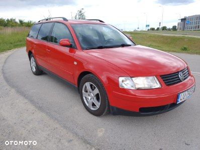 Volkswagen Passat 2.3 VR5 Comfortline - 4