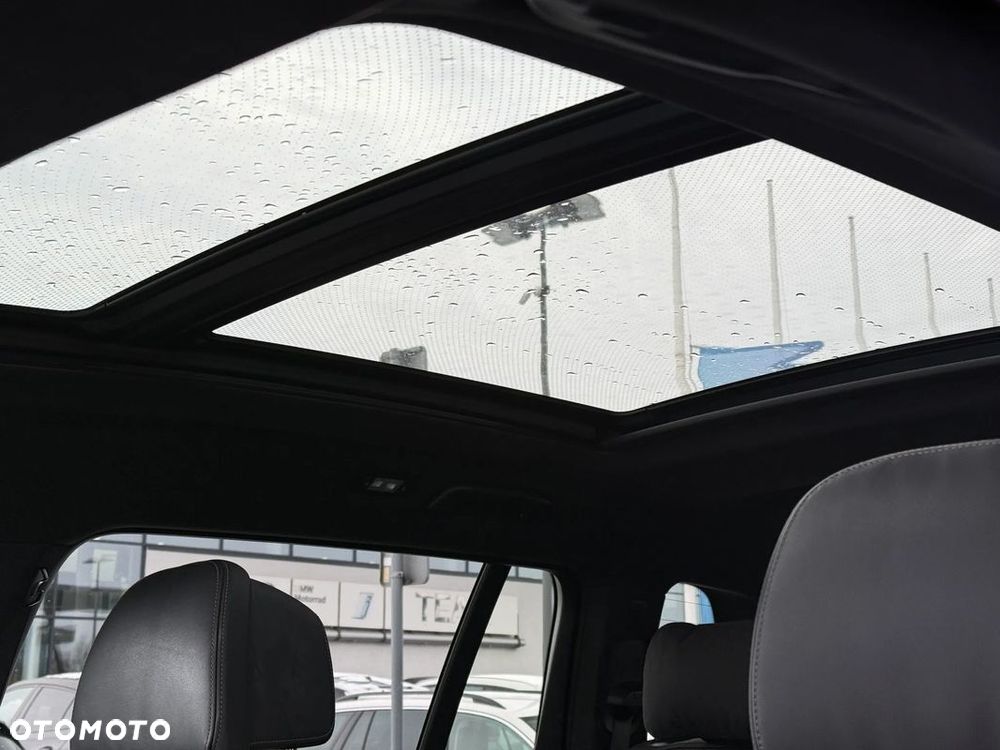 BMW X7 - 23