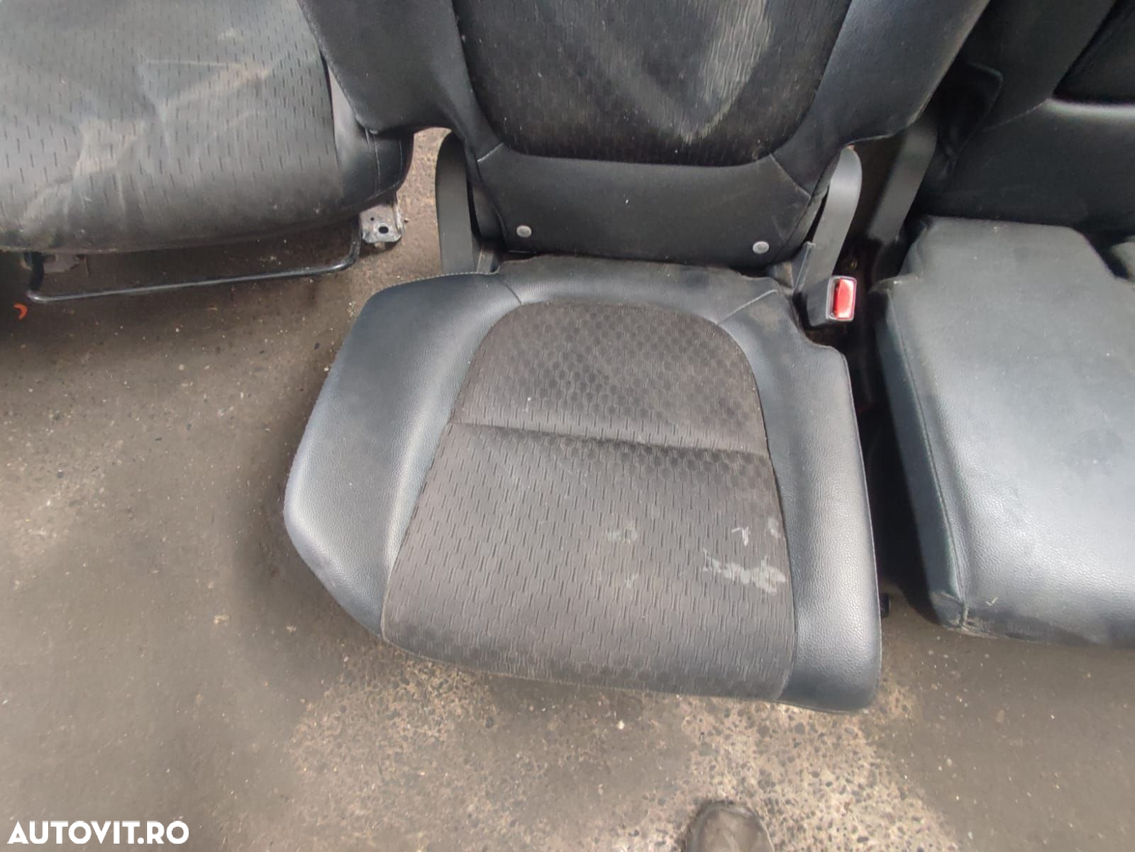 Interior complet Mitsubishi Outlander 3  [din 2012 pana  2014] - 22