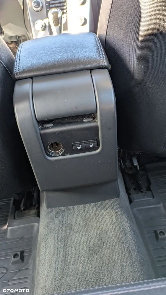 Volvo V60 D4 Drive-E R-Design Momentum - 15