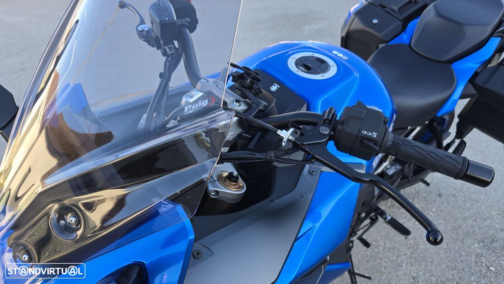 Suzuki GSX S 1000GT+ - 8