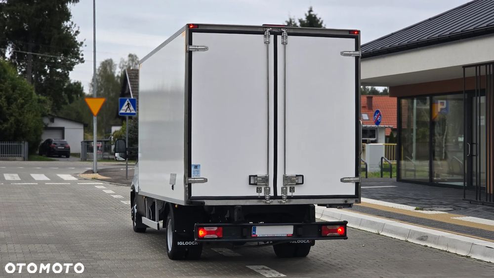 Iveco DAILY 3.0 150KM  50C15❗❗CHŁODNIA 8 EP / AGREGAT THERMOKING / ZABUDOWA IGLOOCAR  / FULL OPCJA  / SKRZYNIA MANUALNA / BLIŹNIAKI / SALON POLSKA / 35C15 50C15 - 17