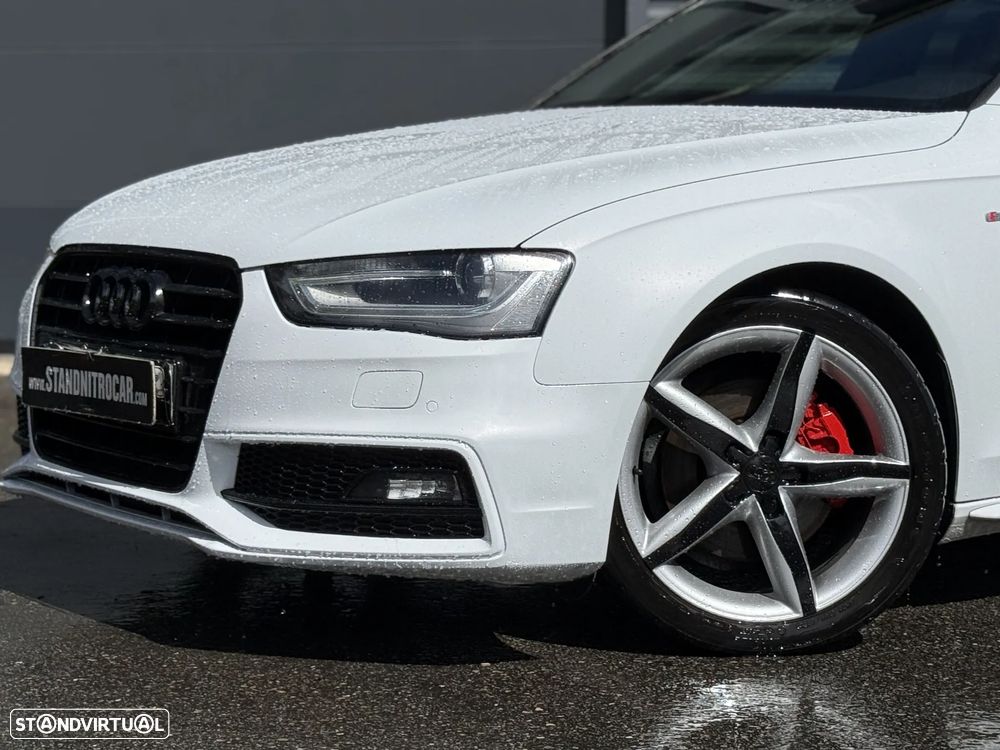 Audi A4 2.0 TDI Business Line S-line - 23