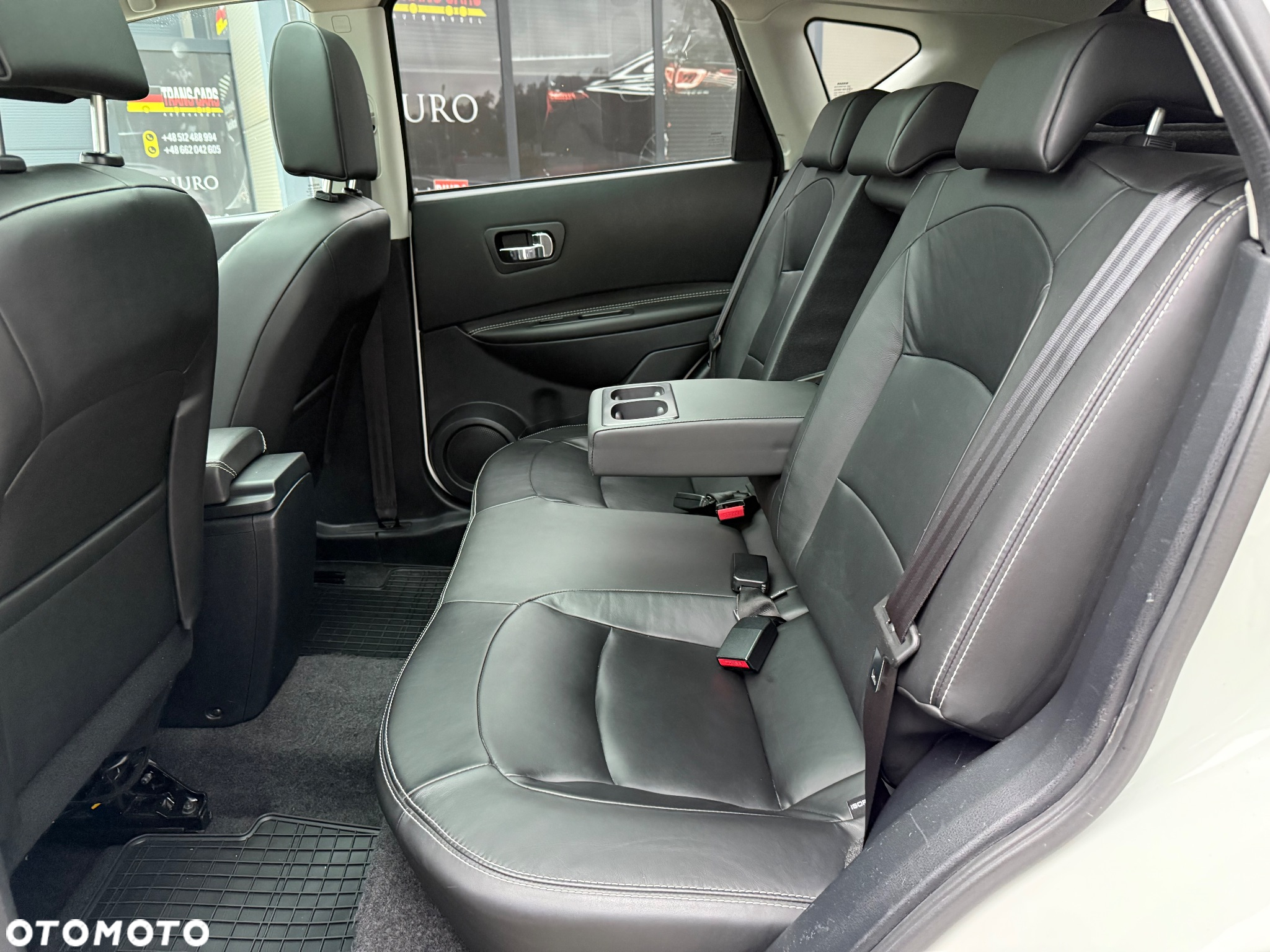 Nissan Qashqai 1.6 dCi TEKNA - 31