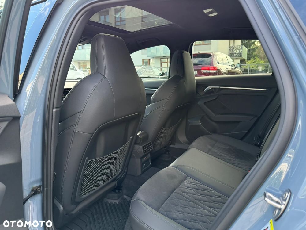 Audi RS3 Sportback - 14