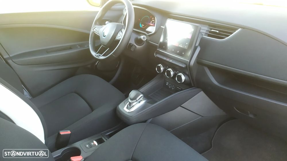 Renault Zoe (s/ Bateria) Zen 50 Flex - 32