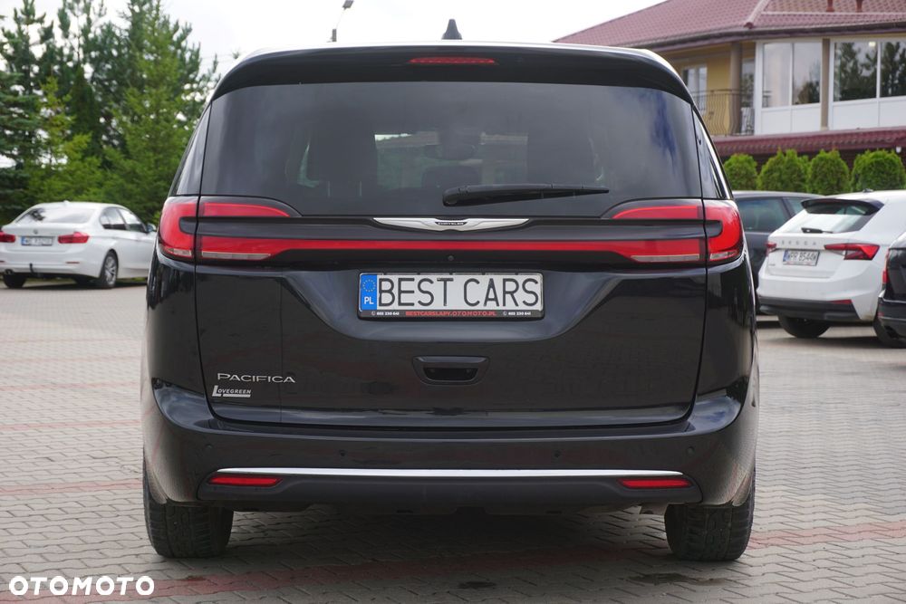 Chrysler Pacifica - 7