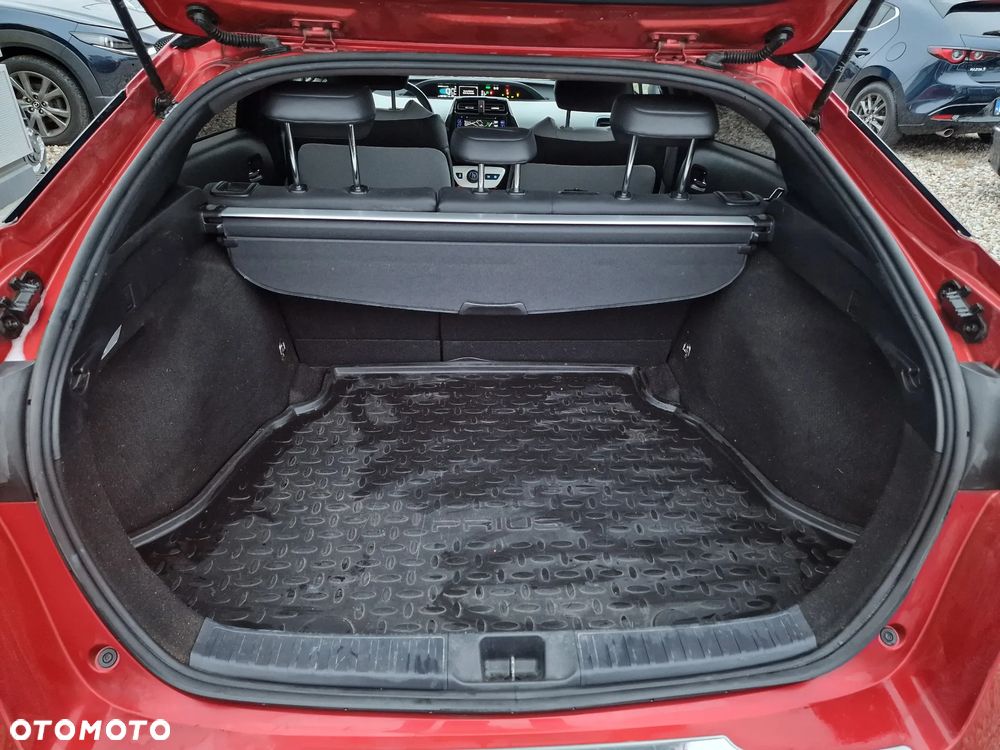 Toyota Prius Hybrid Executive - 35