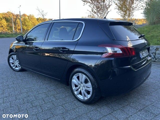 Peugeot 308 2016 photo 5