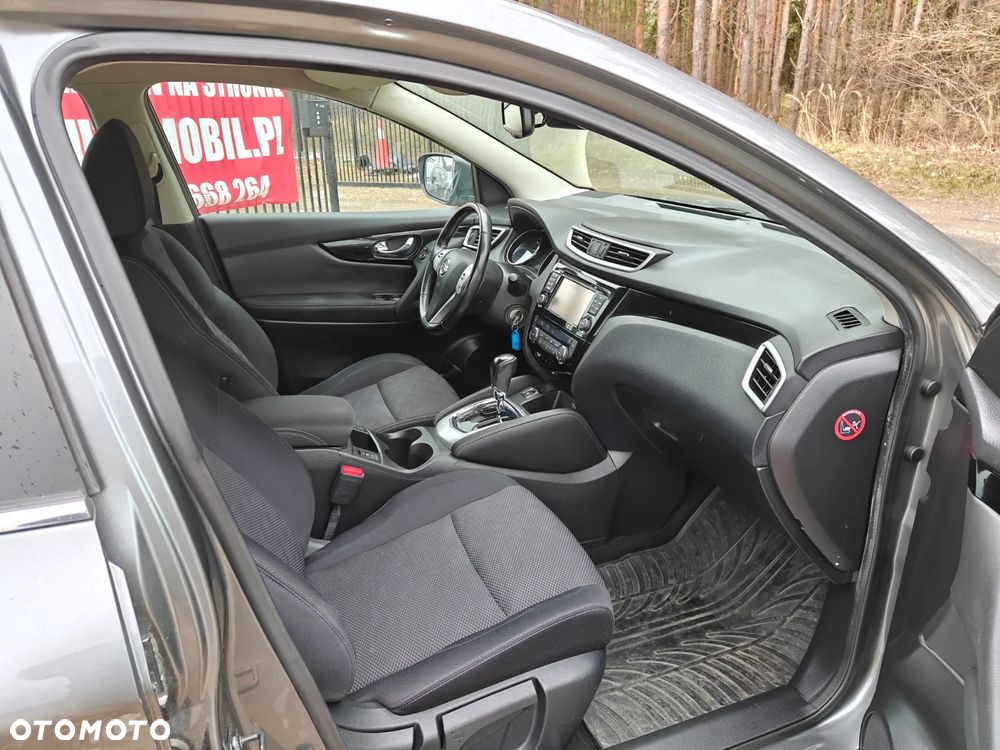 Nissan Qashqai 1.2 DIG-T Xtronic TEKNA - 10