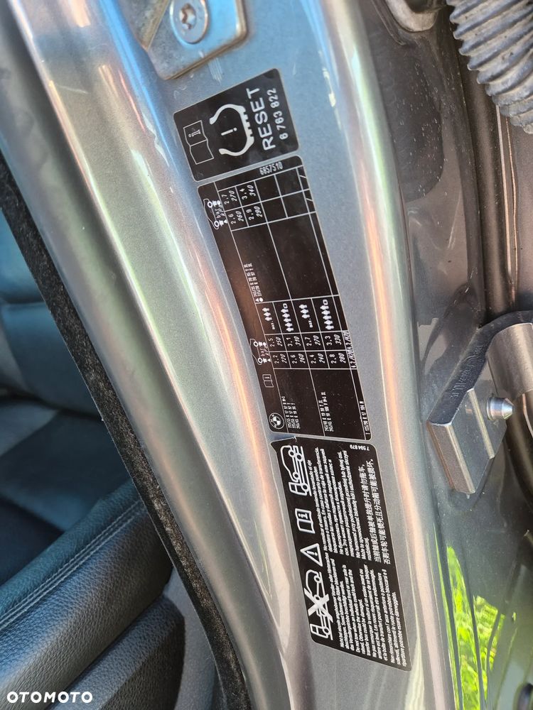 BMW Seria 5 530d xDrive Sport-Aut Modern Line - 22
