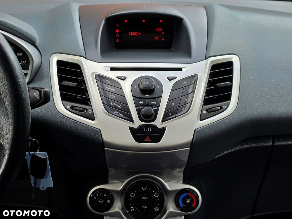 Ford Fiesta 1.4 Titanium EU5 - 32