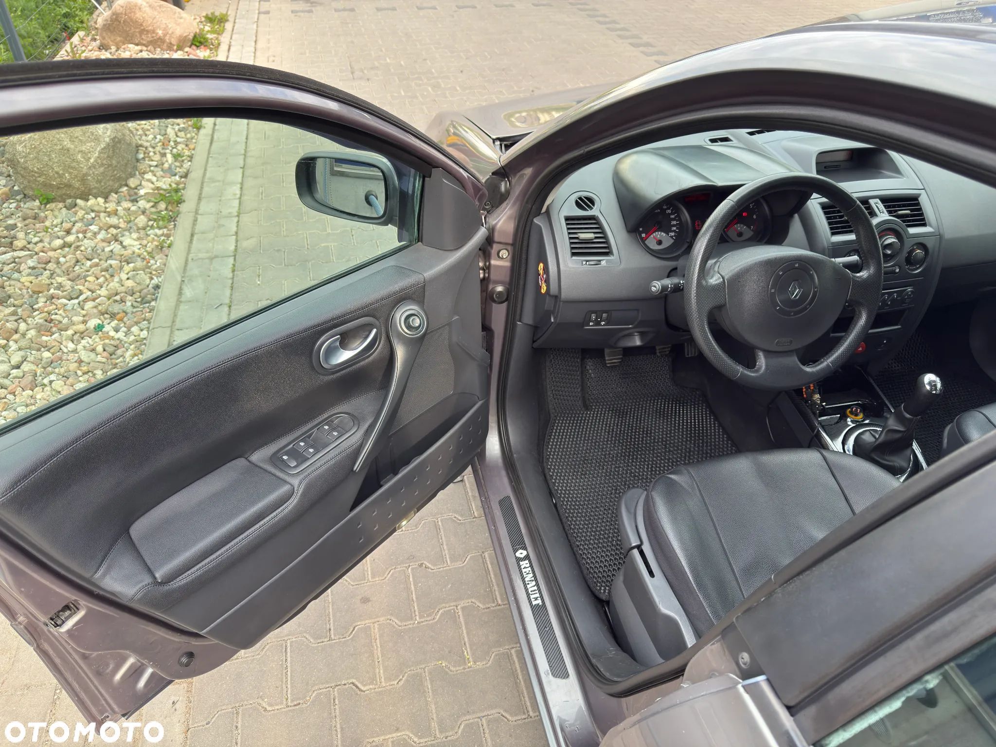 Renault Megane II 1.4 Confort Dynamique - 8