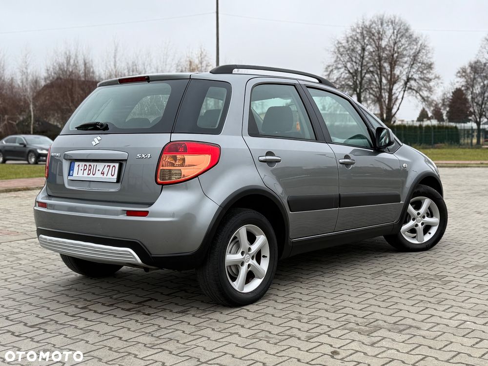 Suzuki SX4 1.5 Streetline 4x2 Classic - 21