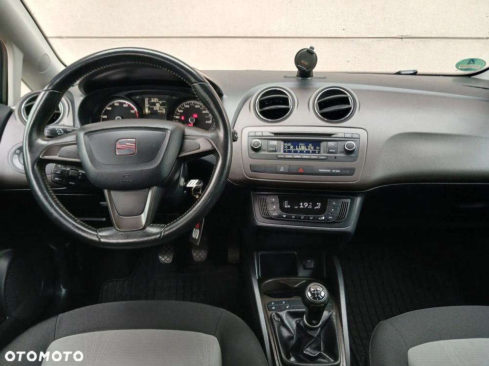 Seat Ibiza 1.4 16V Style Viva - 20