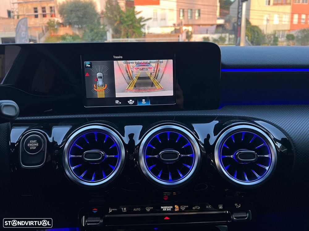 Mercedes-Benz A 250 e AMG Line - 16