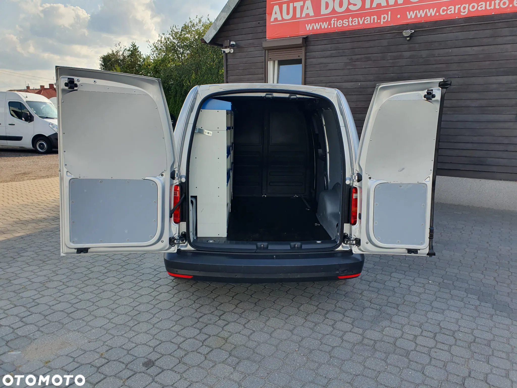 Volkswagen CADDY - 7