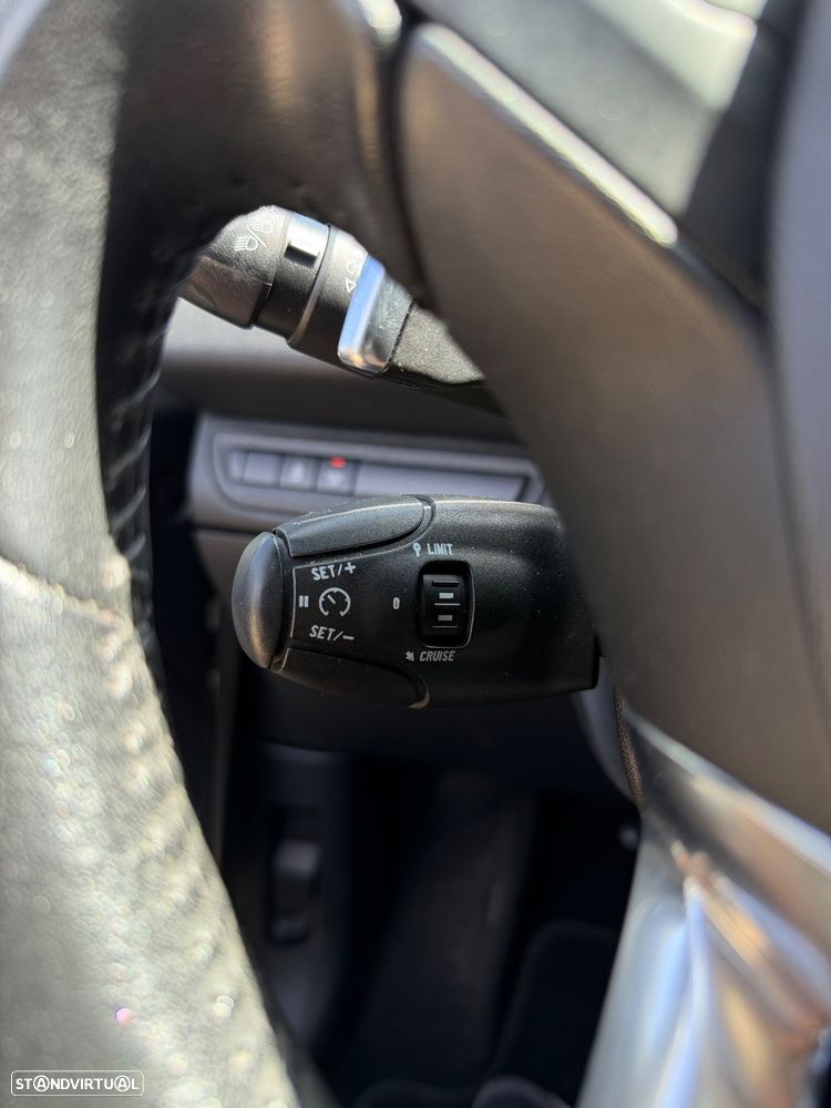 Peugeot 208 e-HDi 68 EGS5 Stop&Start Active - 20