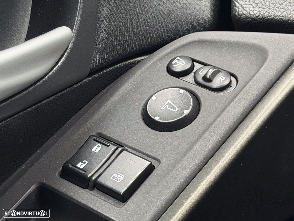 Honda Civic 1.6 i-DTEC Sport Navi - 30