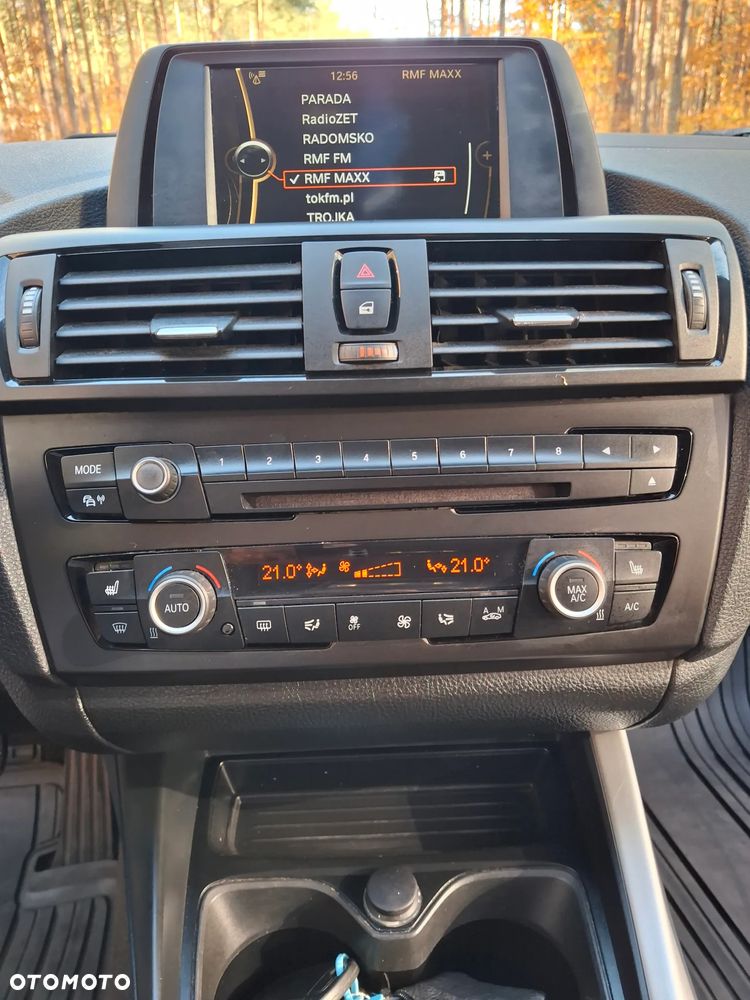 BMW Seria 1 - 22