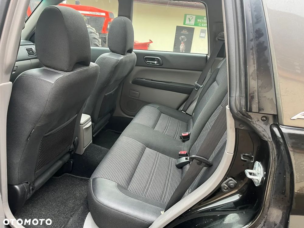 Subaru Forester 2.0X Turbo - 11