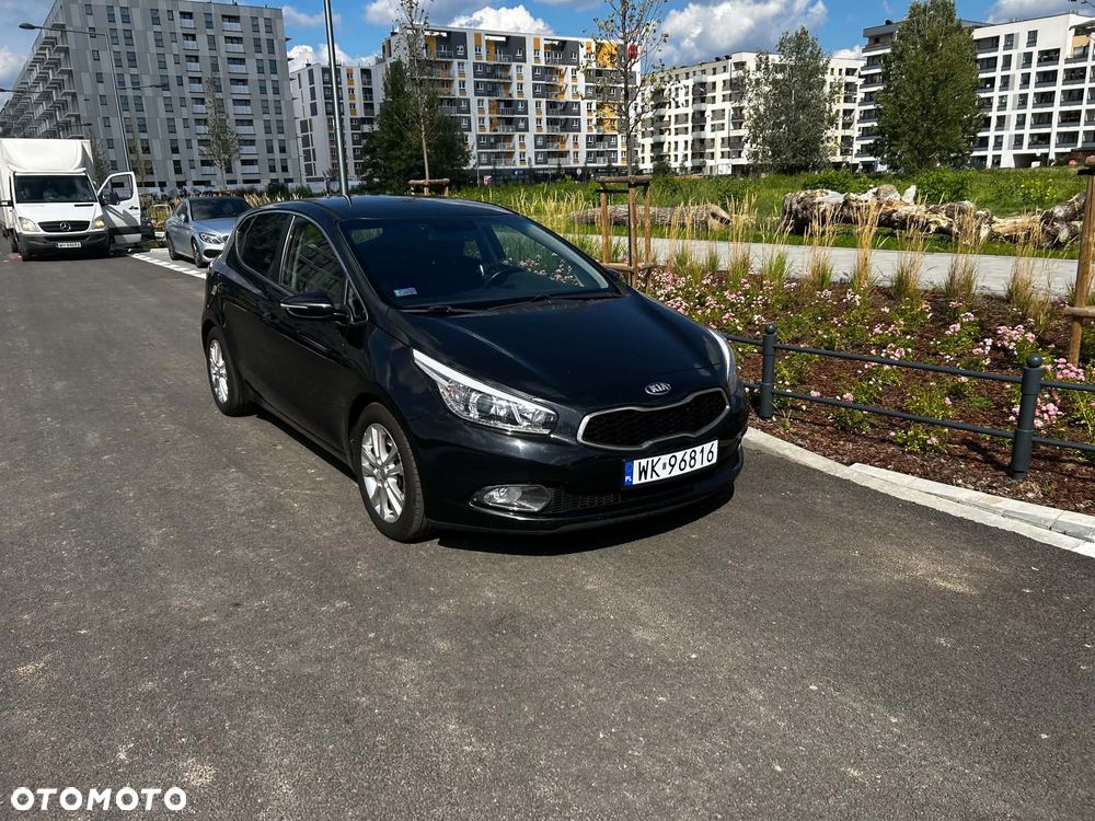 Kia Ceed 1.6 CRDi L - 3