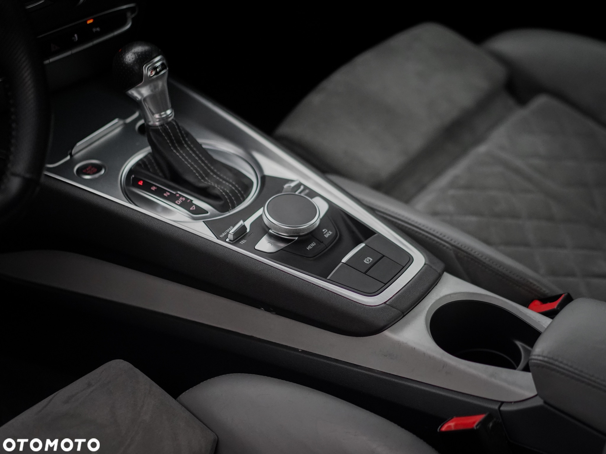Audi TT Coupé 2.0 TFSI Quattro S tronic - 35