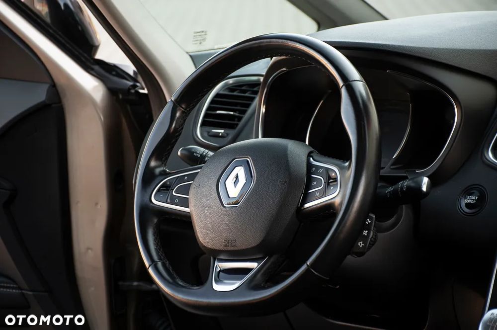 Renault Scenic ENERGY TCe 130 INTENS - 29