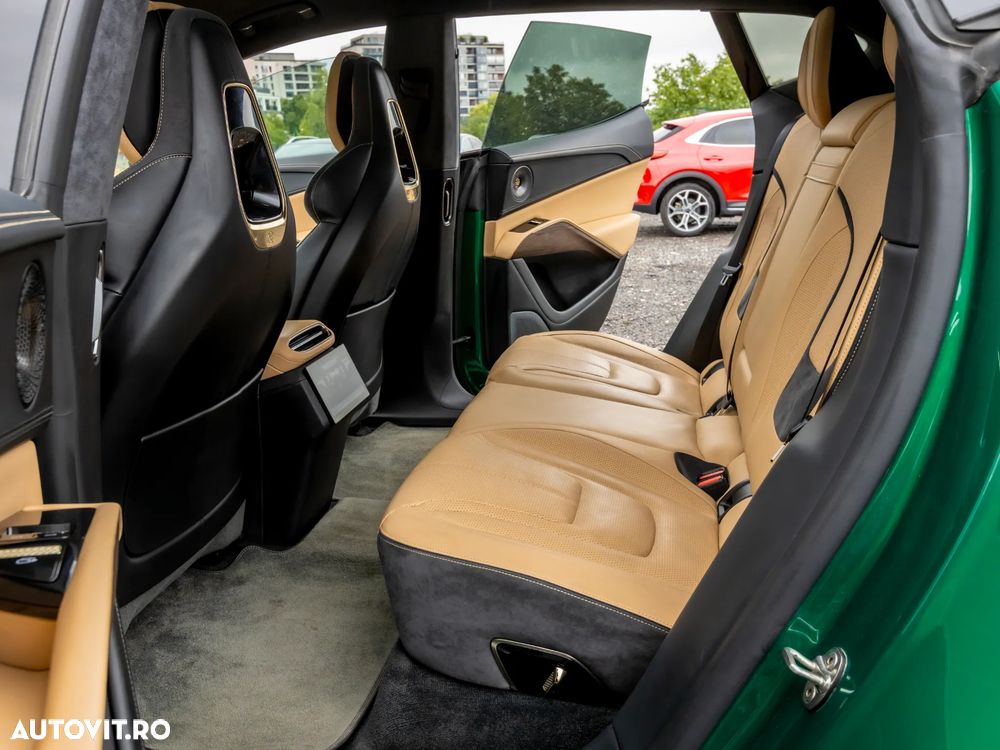 Lotus Eletre 900 Sport Carbon - 17