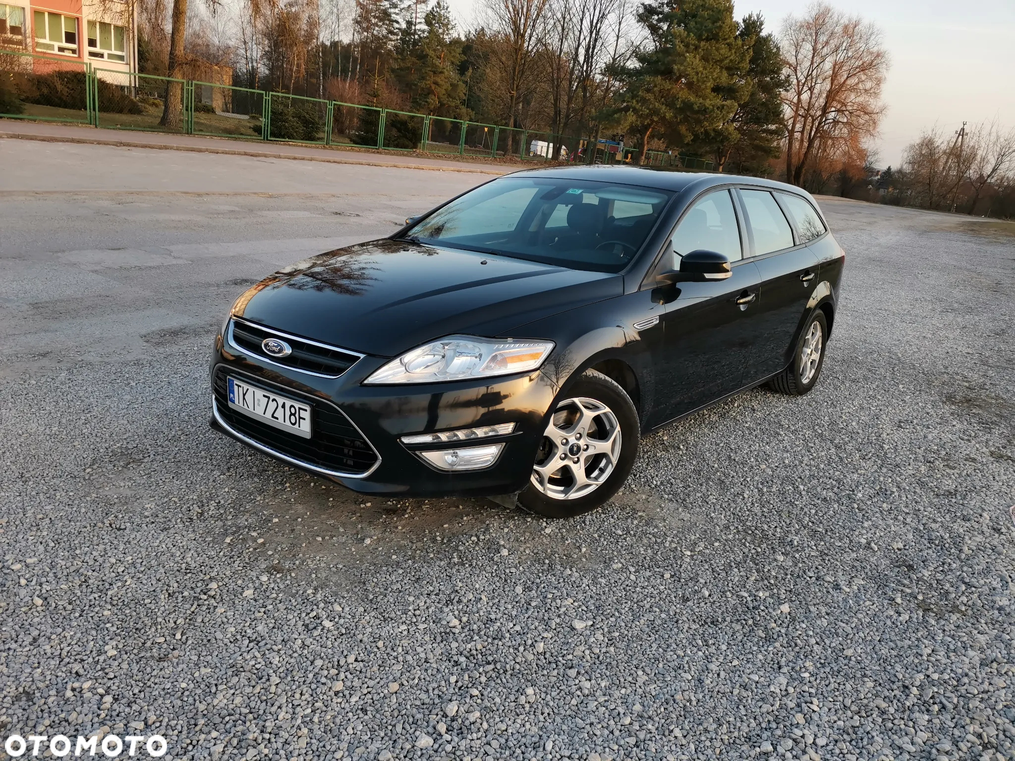 Ford Mondeo 1.6 TDCi ECOnetic Ambiente - 3