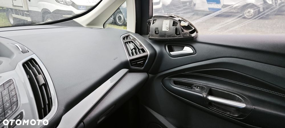 Ford C-MAX 1.5 EcoBoost Titanium ASS - 17