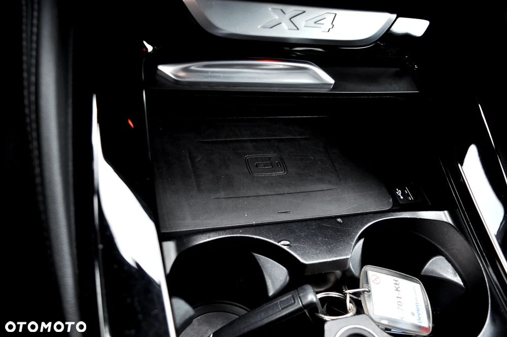 BMW X4 xDrive20i M Sport - 34
