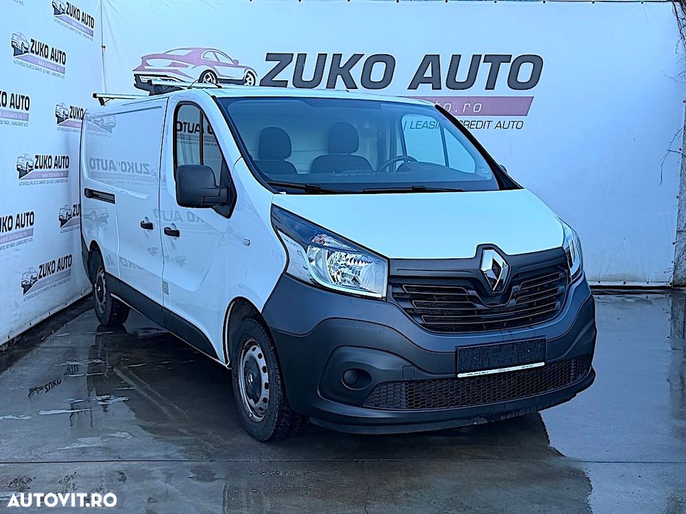 Renault TRAFIC - 1