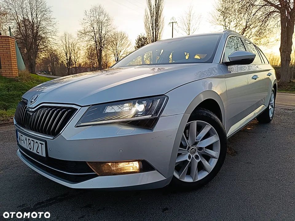 Skoda Superb 2.0 TDI Ambition - 1