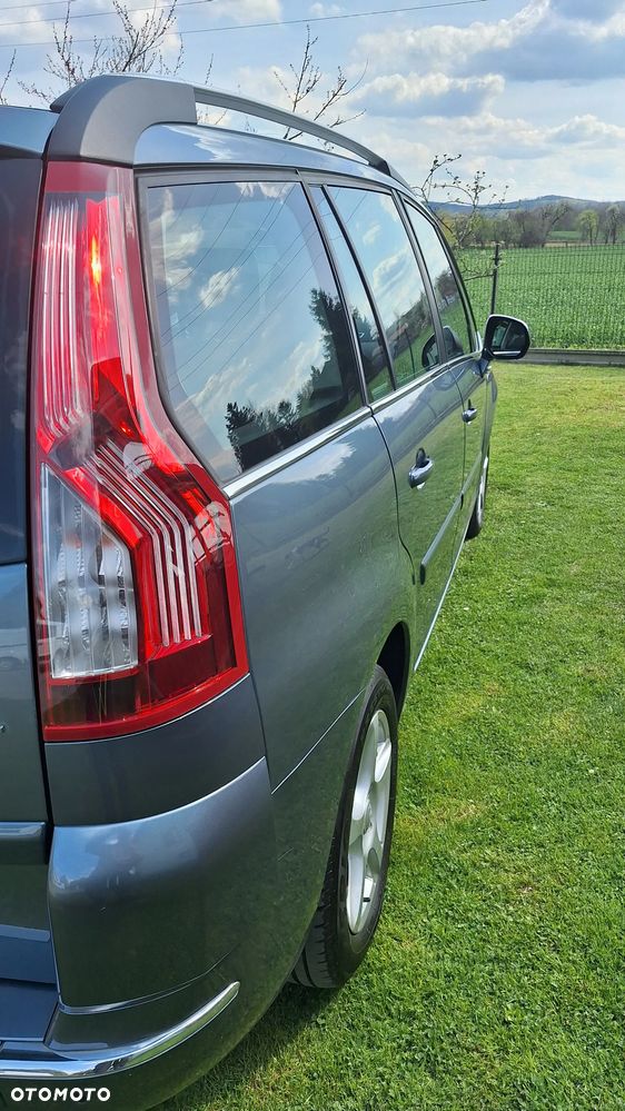 Citroën C4 Picasso - 11