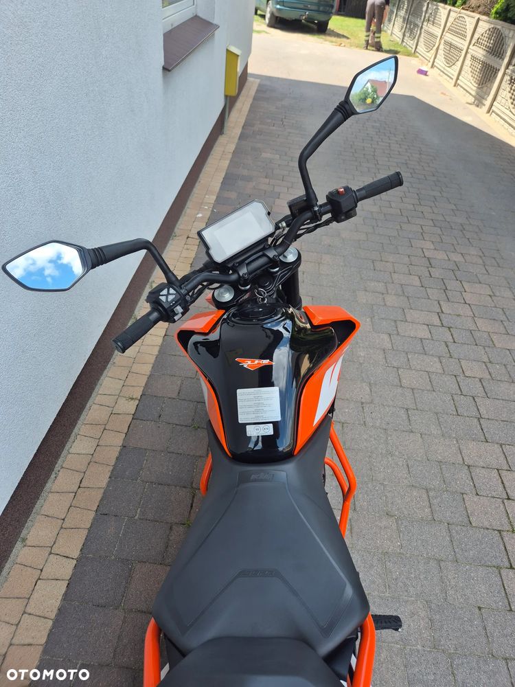 KTM Duke 125 - 10