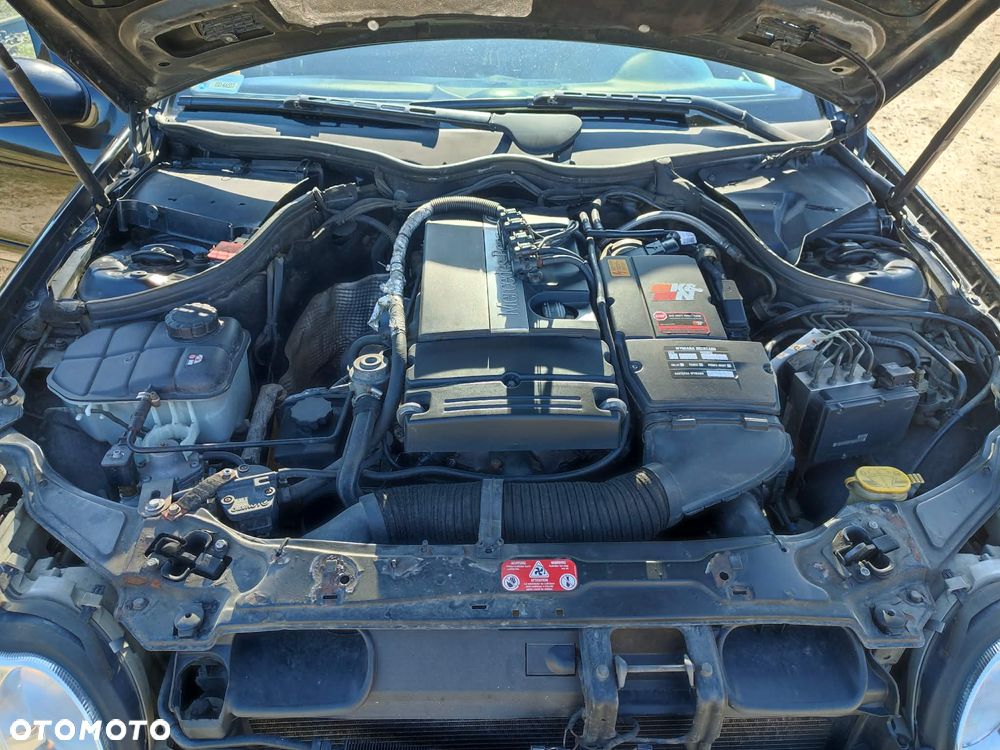 Mercedes-Benz Klasa C 180 Kompressor Classic - 14