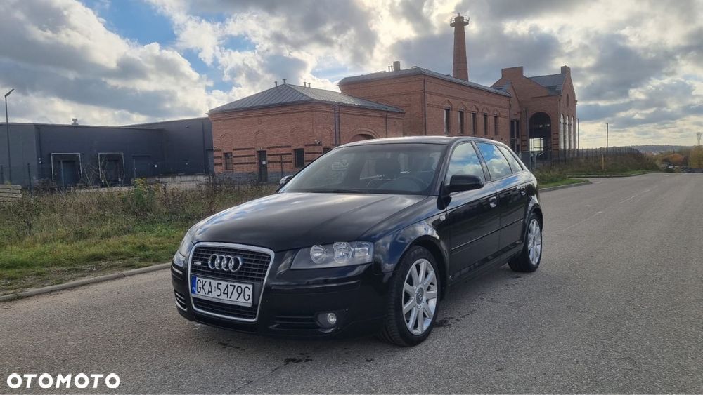 Audi A3 Sportback - 1