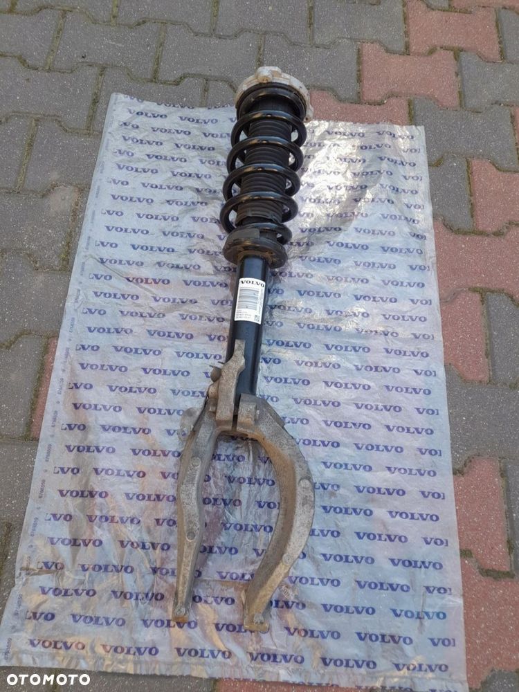 AMORTYZATOR LEWY PRZÓD 31476453 VOLVO XC60 II 2019R W-WA - 2