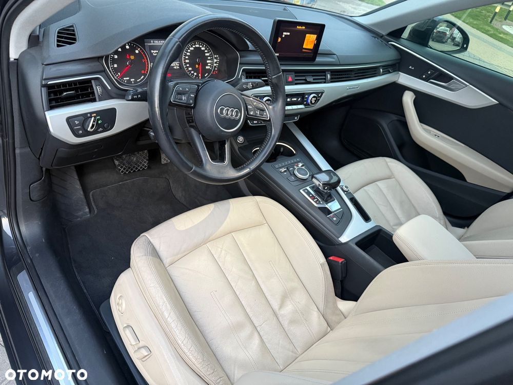 Audi A4 Limousine - 33