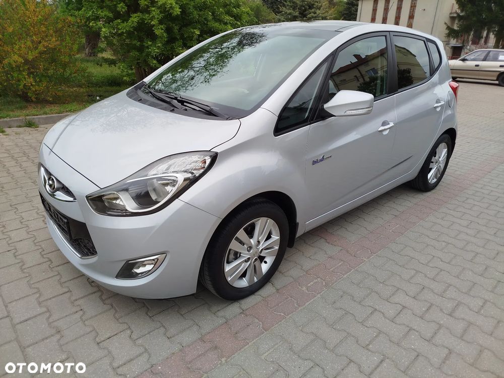 Hyundai ix20 1.4 blue YES Silver - 1