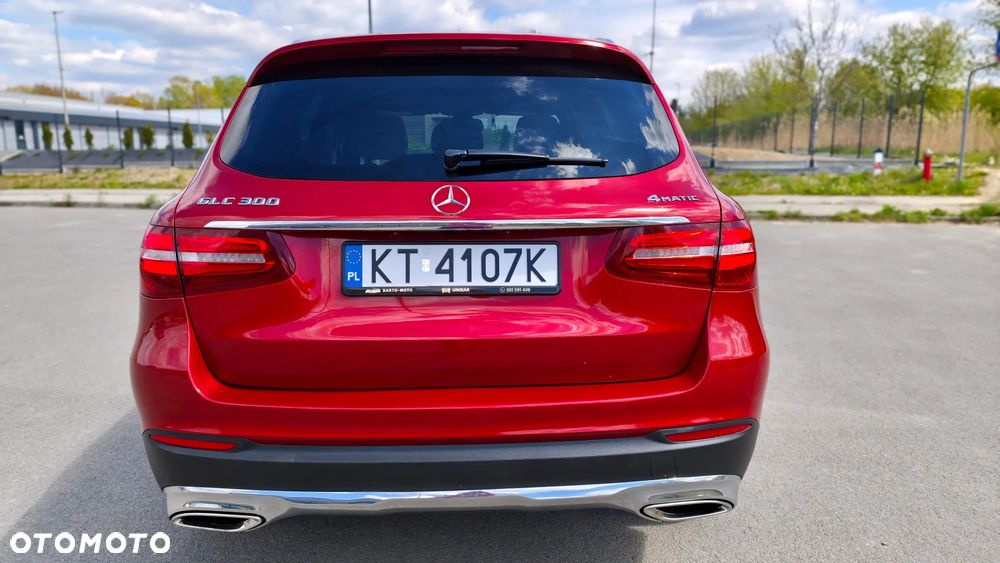 Mercedes-Benz GLC 300 4-Matic - 22