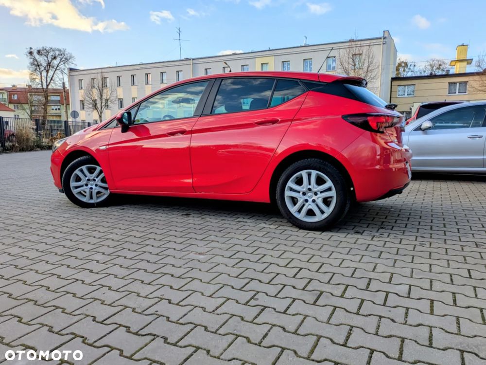 Opel Astra - 8