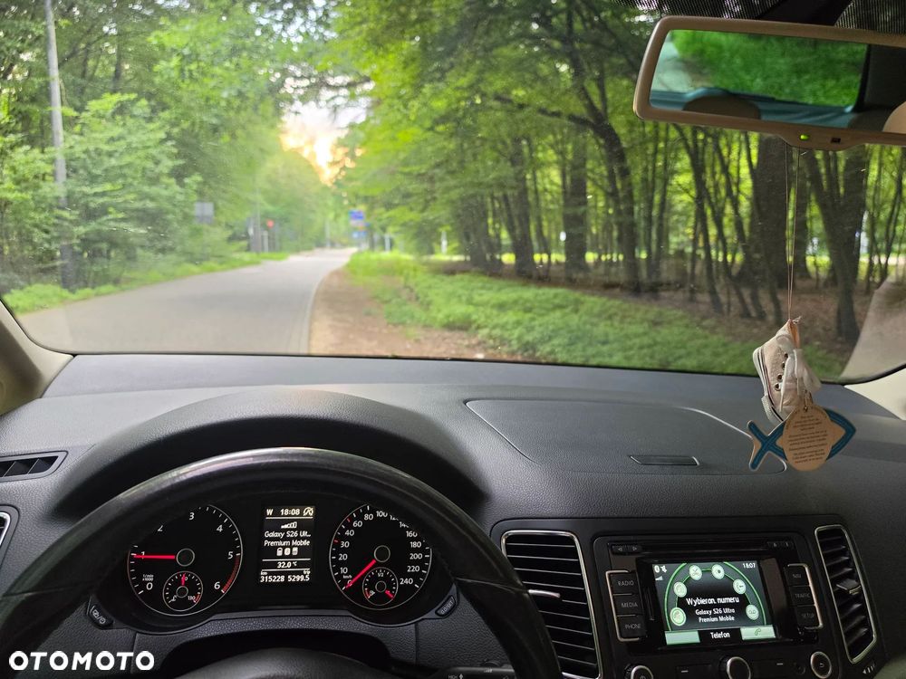 Volkswagen Sharan 2.0 TDI Highline - 18