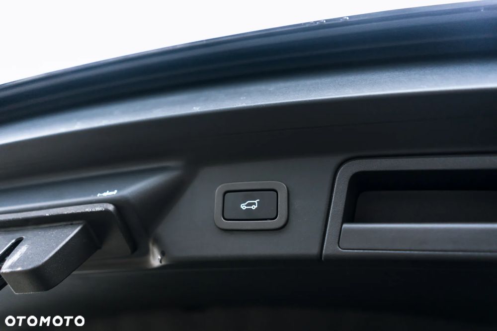 Land Rover Range Rover Velar D200 S - 25