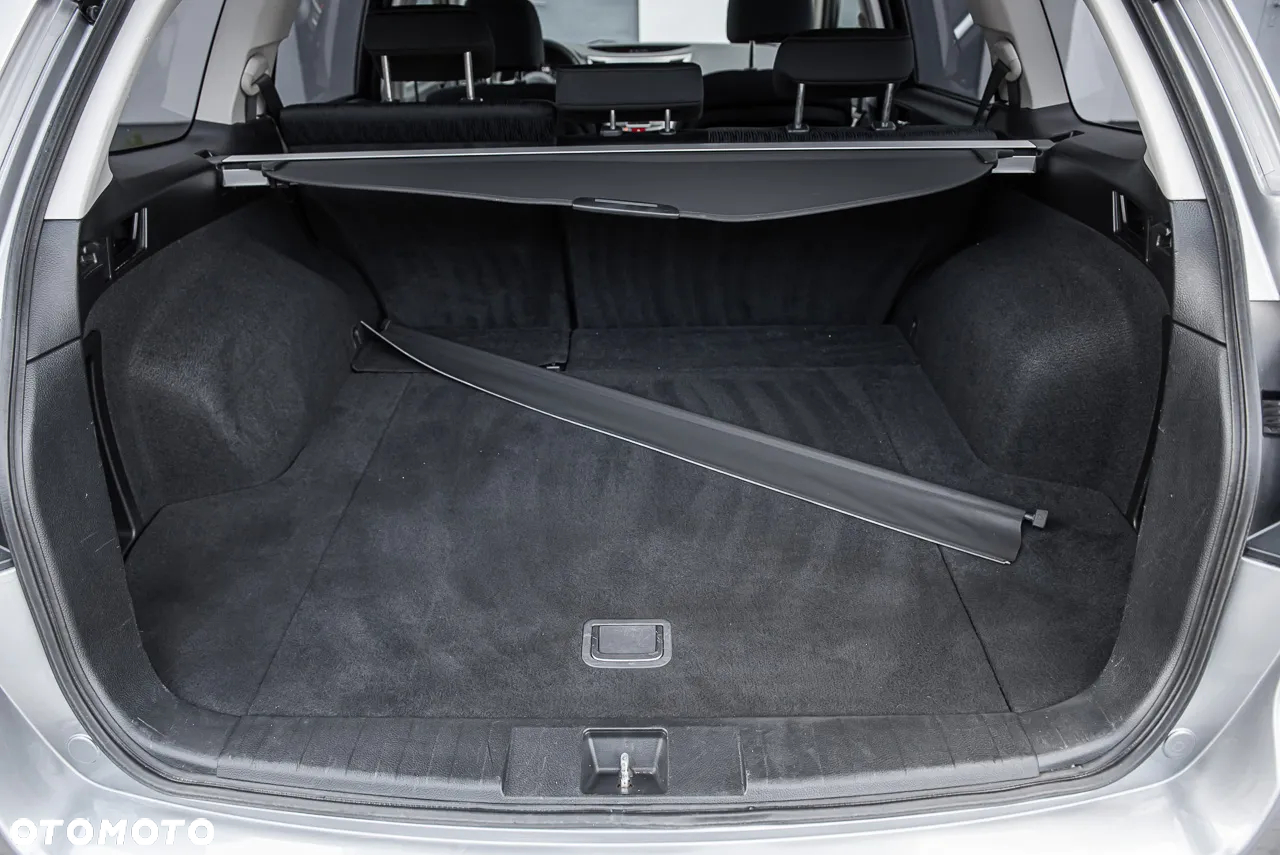 Subaru Legacy Kombi 2.0i Comfort - 27