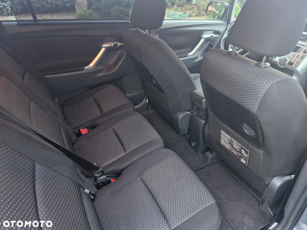 Toyota Verso - 17