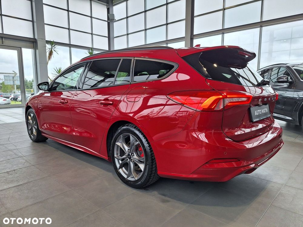 Ford Focus SW 1.5 EcoBoost ST-Line X - 11