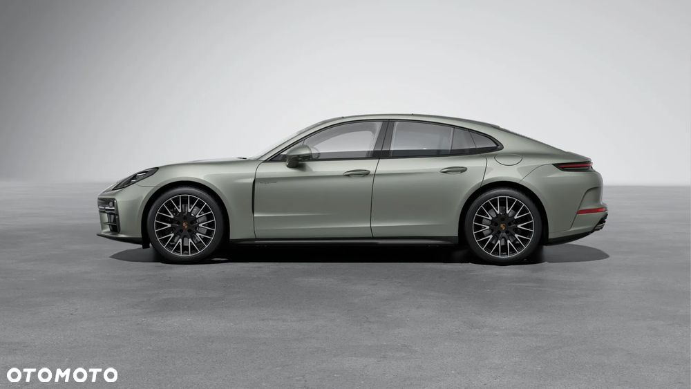 Porsche Panamera 4 E-Hybrid - 3