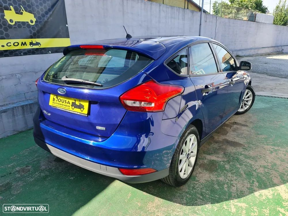 Ford Focus 1.0 SCTi Titanium - 3